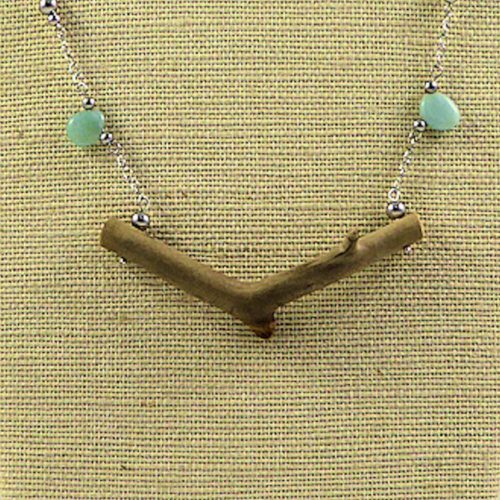 Collier en bois flotté