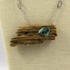 Collier en bois flotté