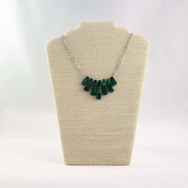 collier en malachite