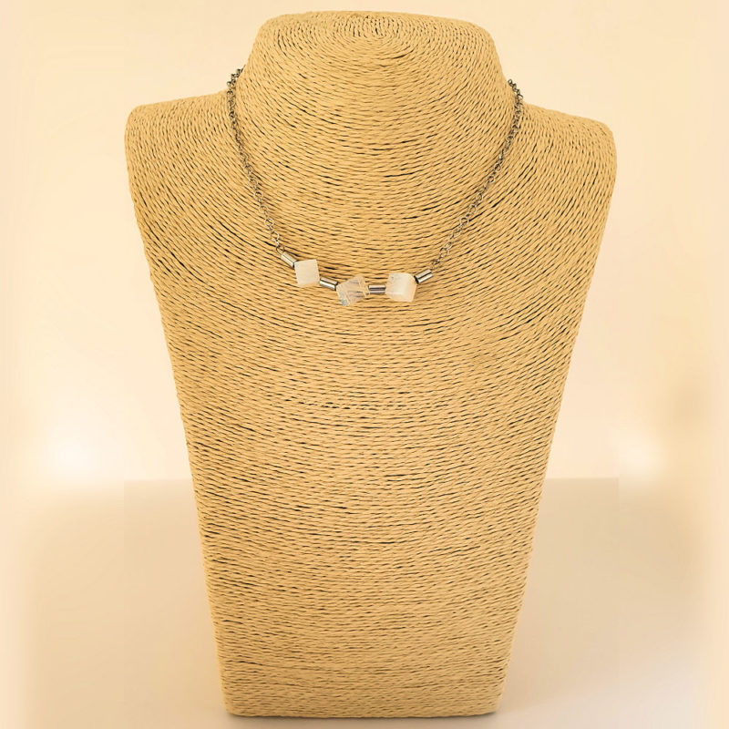 Collier Alexa