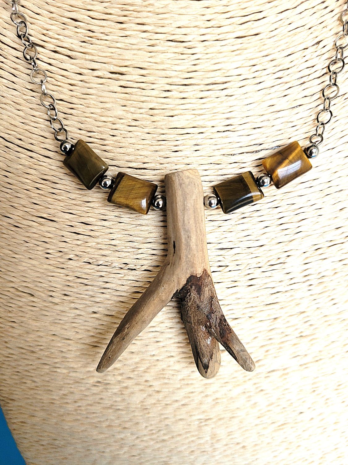Collier en bois flotté et perles - Noirmoutier – Image 2