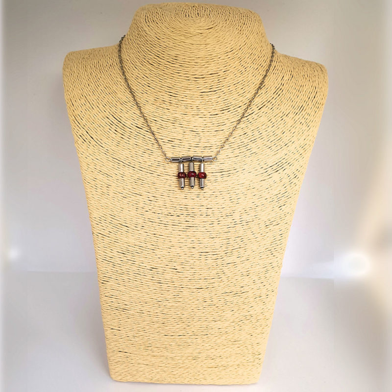 Collier Dana