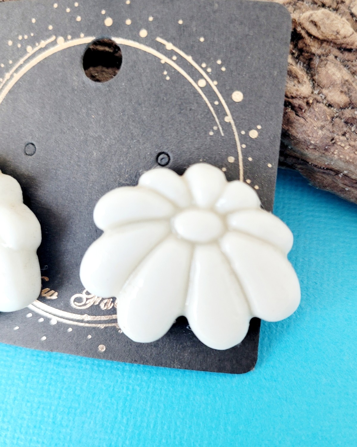 Boucles d'oreilles en porcelaine Louise – Image 2