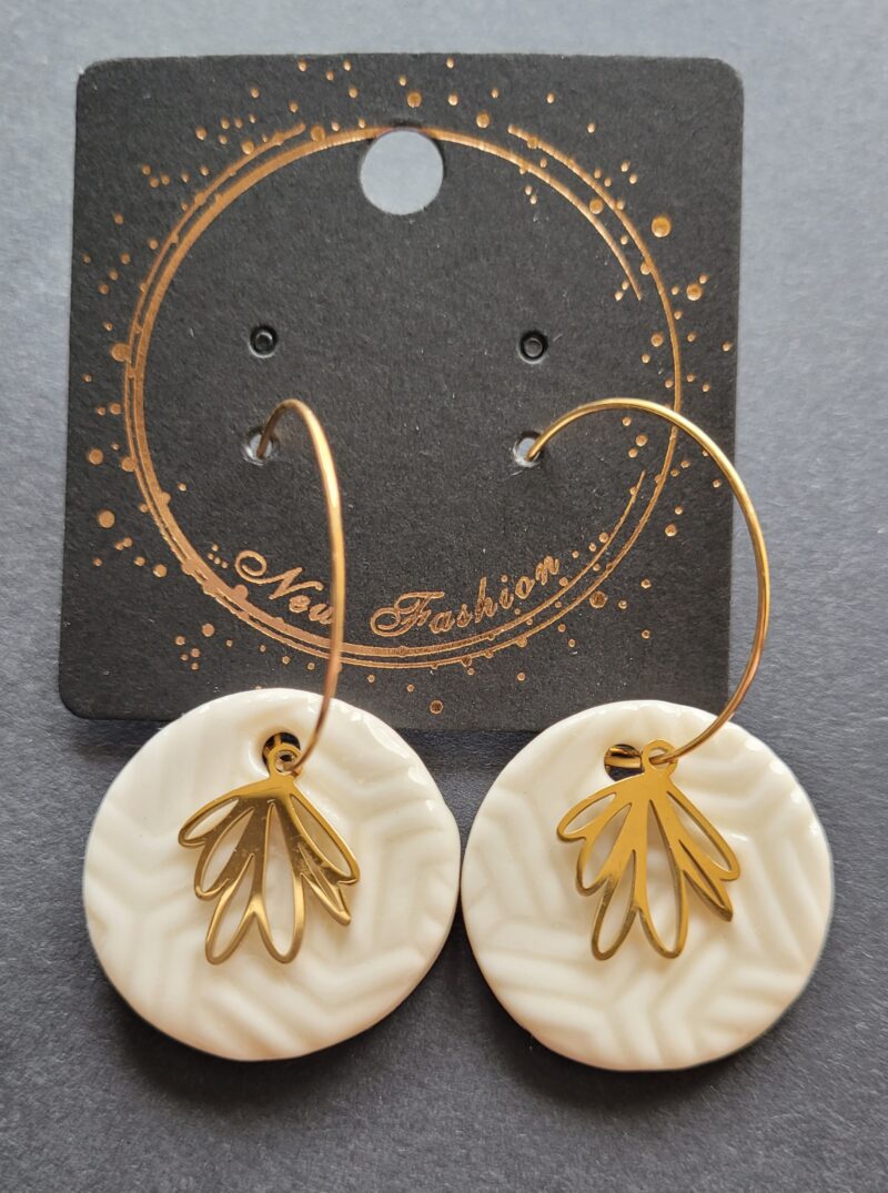 Boucles d'oreilles en porcelaine Ava