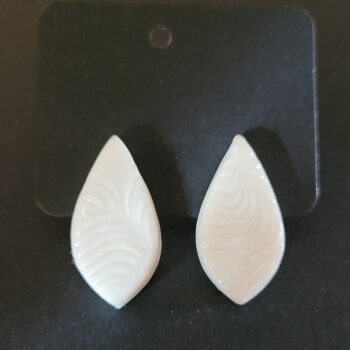 Boucles d'oreilles en porcelaine Iris