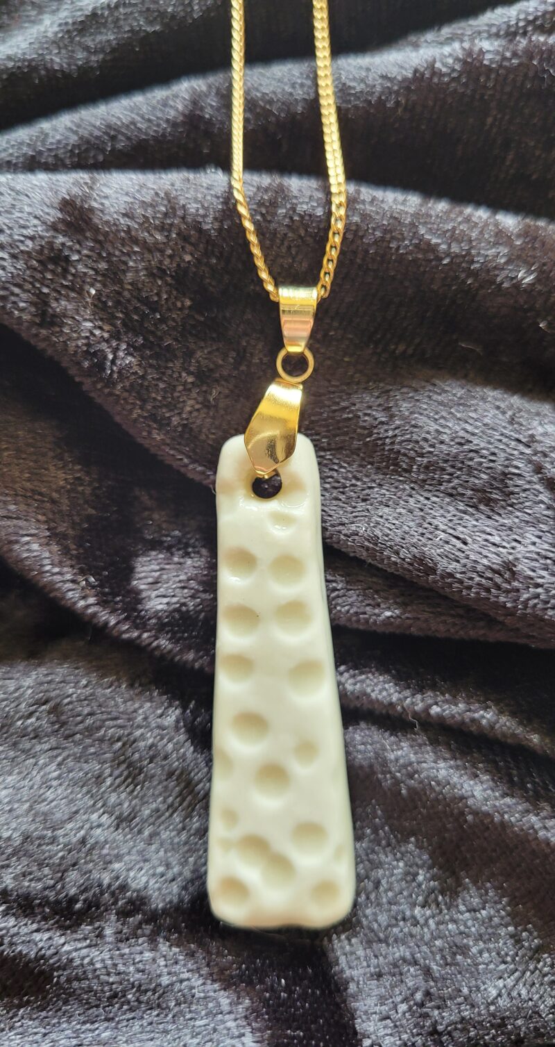 Collier en porcelaine Léon