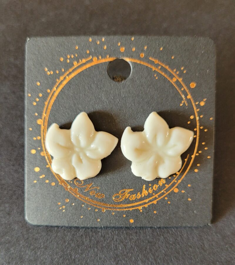 Boucles d'oreilles en porcelaine Léonie